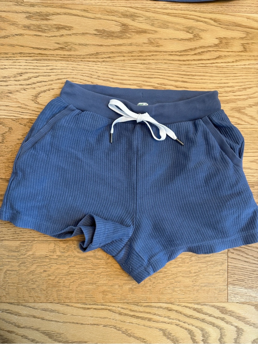 Aerie New Love Corded Cropped Crew Sweatshirt & Shorts Set in Somber Navy, S - Picture 6 of 7